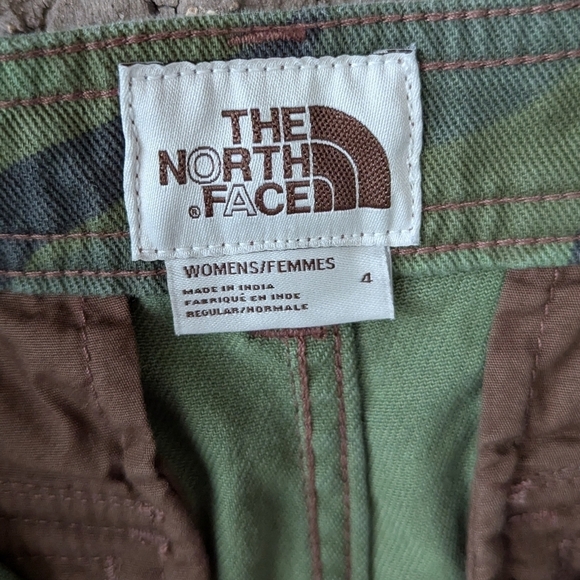 The North Face Heritage Camo Cargo Pants Size 4 Green Cargo Pockets - Picture 8 of 14